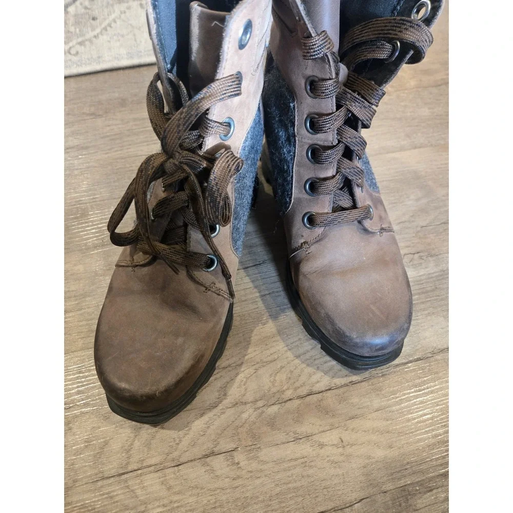 Sorel Women's Joan of Arctic Wedge III Lexie Boots (Tobacco) NL4362‎ Size 8.5